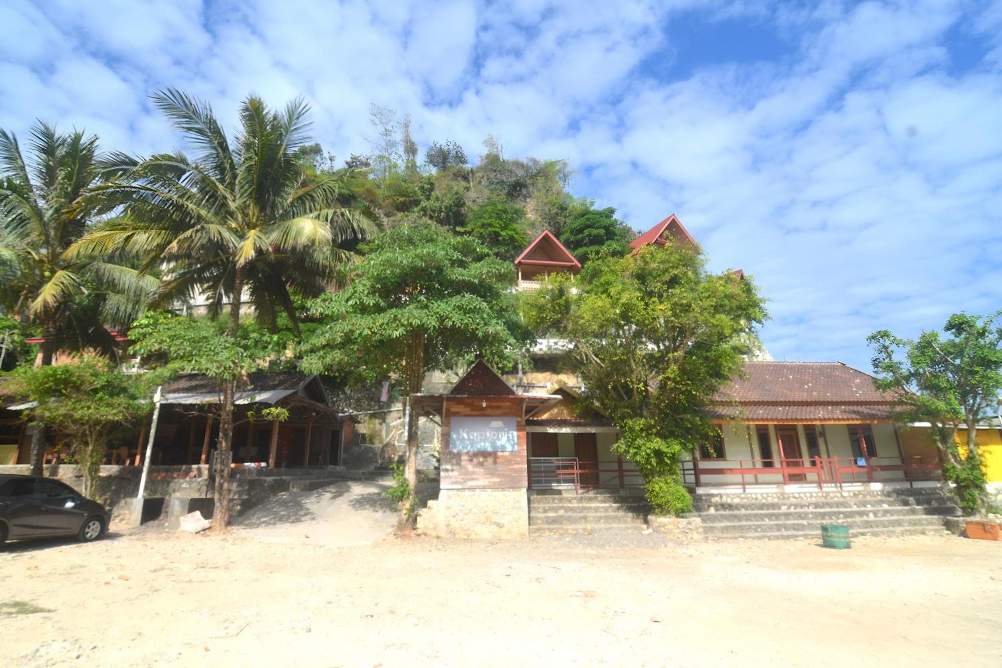 Villa Kopiori Yogyakarta Luaran gambar